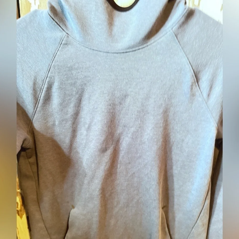 Boys Old Navy Bundle Size 10/ 10/12- 5 Pieces 4 Tops 1 Pant